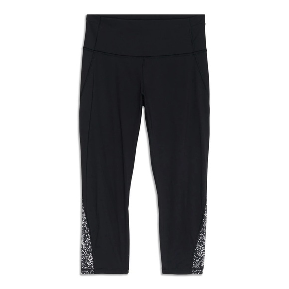 Lululemon Mix and mesh crop leggings Capri leggings size 6 - Picture 1 of 11